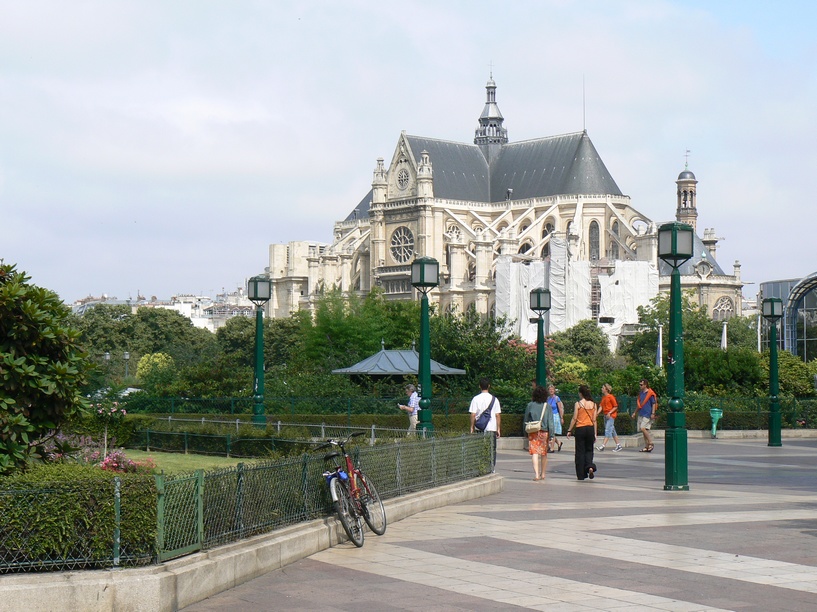 Vu du Forum des Halles: St Eustache vu du Forum des Halles  002